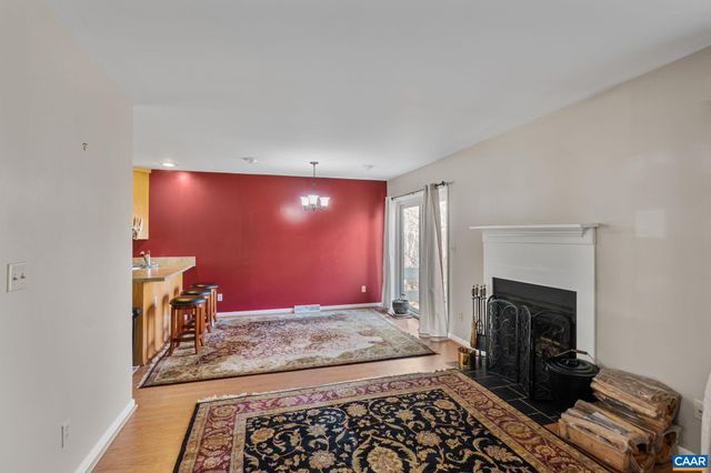 1212 CHATHAM RDG, Charlottesville, VA 22901