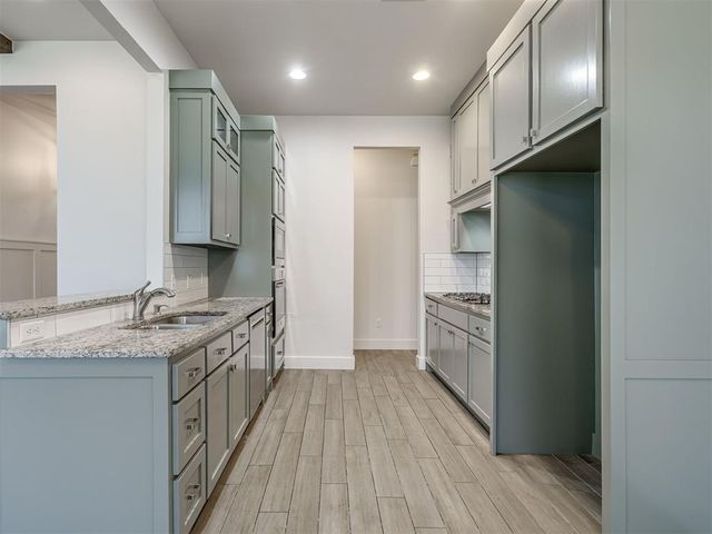 1312 Stone Creek Drive, Norman, OK 73071