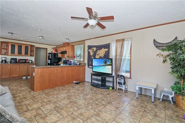 4400 Melrose Drive 9, Wooster, OH 44691