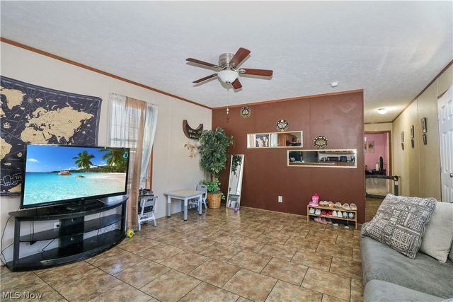 4400 Melrose Drive 9, Wooster, OH 44691