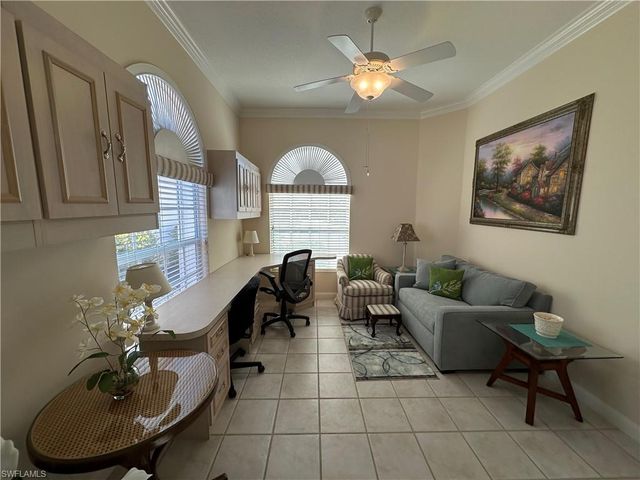 4345 Montalvo CT, Naples, FL 34109