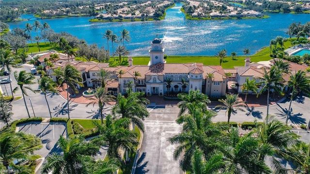 4345 Montalvo CT, Naples, FL 34109