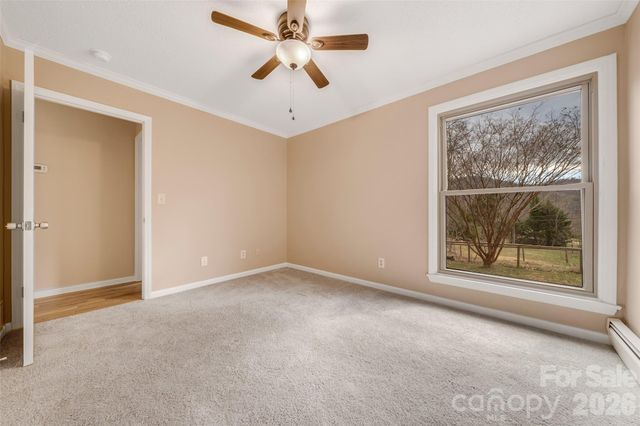 63 Pinecroft Road, Asheville, NC 28804