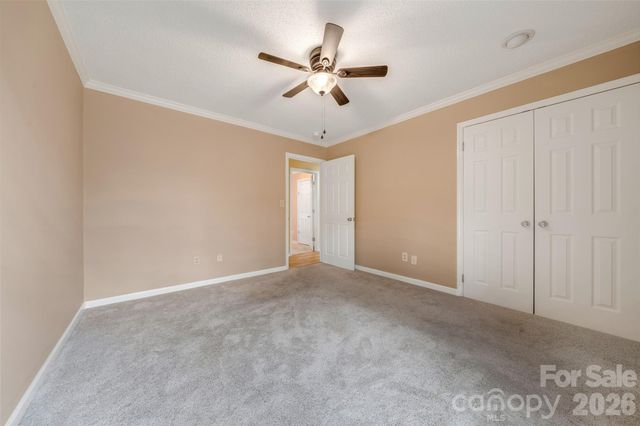 63 Pinecroft Road, Asheville, NC 28804