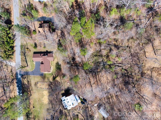 63 Pinecroft Road, Asheville, NC 28804