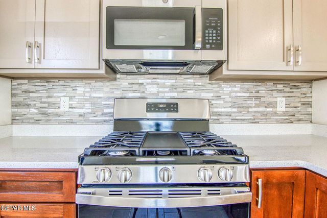 628 N. Yarbrough Drive, El Paso, TX 79915