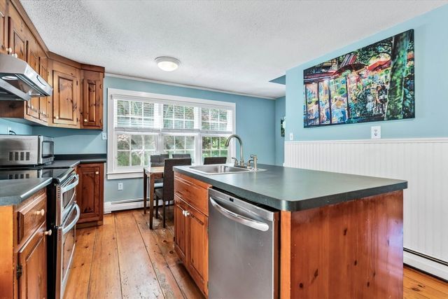51 Tracy Ln, Brewster, MA 02631