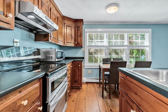 51 Tracy Ln, Brewster, MA 02631