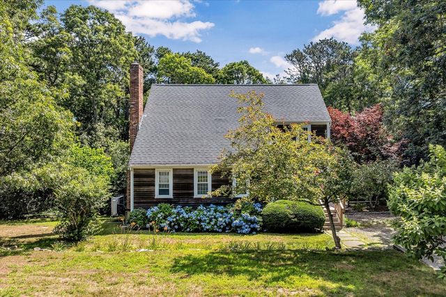 51 Tracy Ln, Brewster, MA 02631