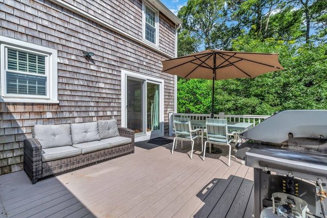 51 Tracy Ln, Brewster, MA 02631