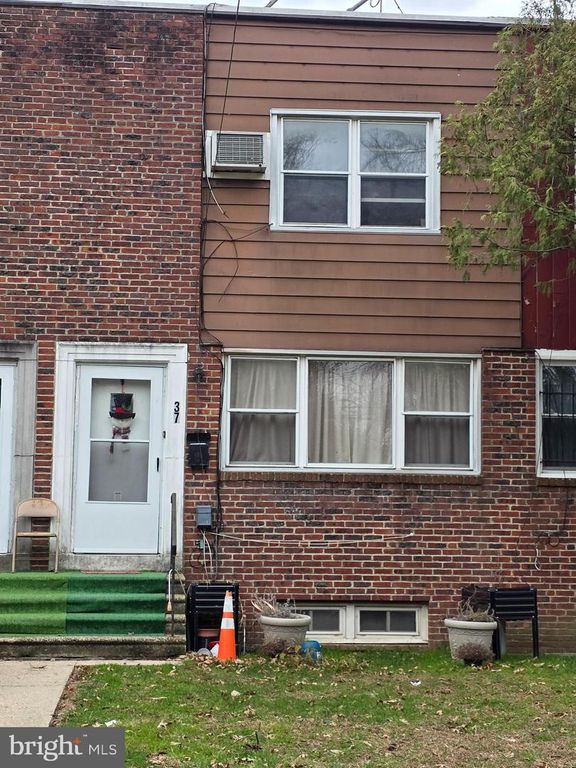 37 BRUCE PARK DR, TRENTON, NJ 08618 — exterior