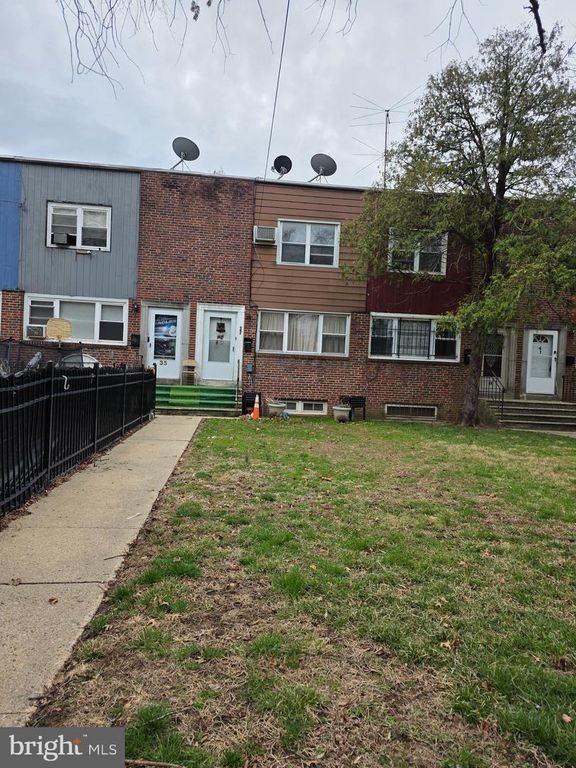 37 BRUCE PARK DR, TRENTON, NJ 08618 — photo 2