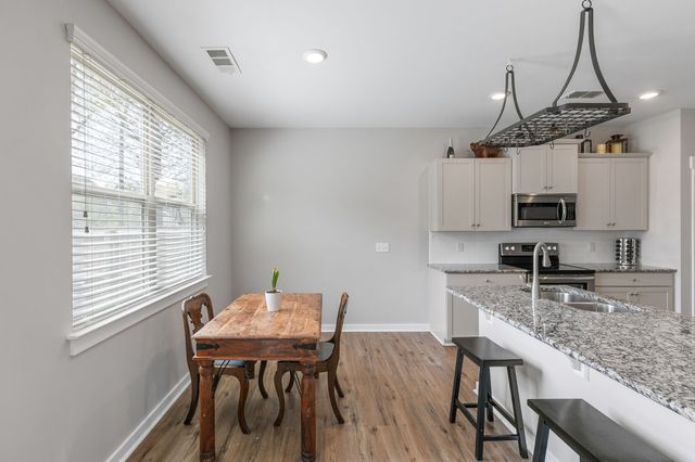 2208 Postings Pt, Antioch, TN 37013