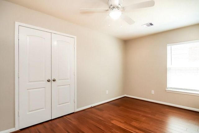 12066 Quartersawn Lane, Pinehurst, TX 77362