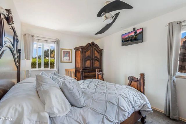 17448 Keswick Street, Northridge, CA 91325