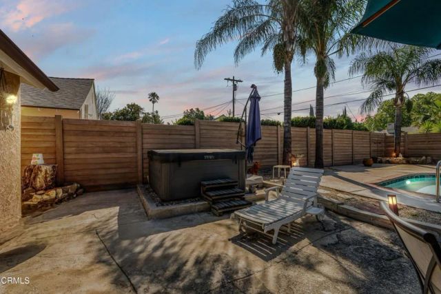 17448 Keswick Street, Northridge, CA 91325