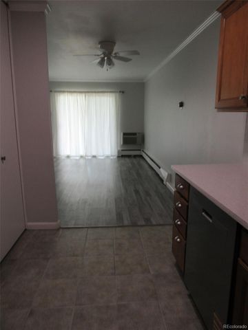 725 S Clinton Street 11A, Denver, CO 80247
