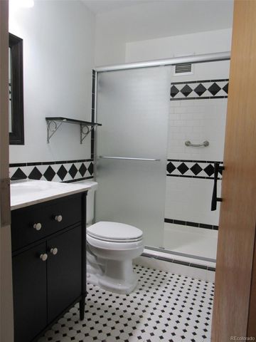 725 S Clinton Street 11A, Denver, CO 80247