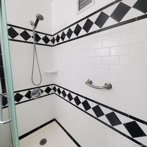 725 S Clinton Street 11A, Denver, CO 80247