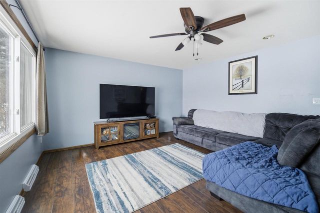 1003 CEDAR STREET, Little Chute, WI 54140