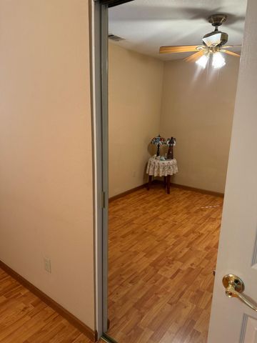 2125 Gutherie St, Modesto, CA 95358