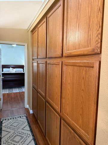 2125 Gutherie St, Modesto, CA 95358