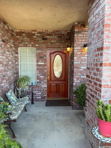 2125 Gutherie St, Modesto, CA 95358