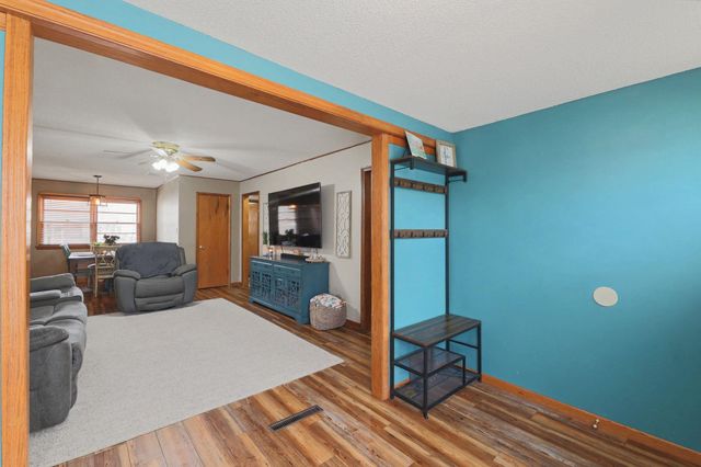 1000 N El Paso Dr, Derby, KS 67037