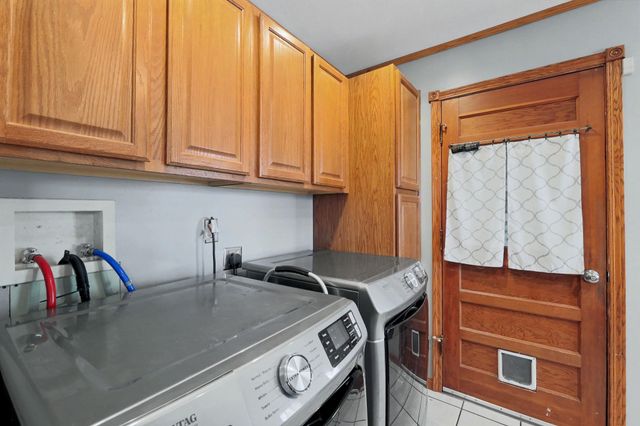 1000 N El Paso Dr, Derby, KS 67037