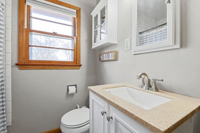 1000 N El Paso Dr, Derby, KS 67037