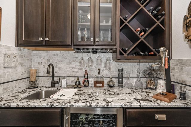 6110 Meadow Bluff Court, Richmond, TX 77407