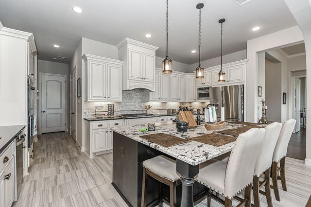 6110 Meadow Bluff Court, Richmond, TX 77407