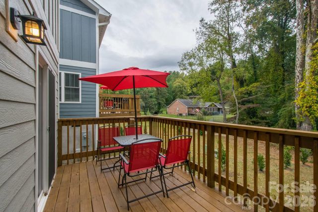 305 Jenna Clare Lane, Asheville, NC 28803