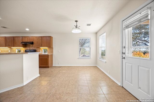 15802 Delaware, Selma, TX 78154