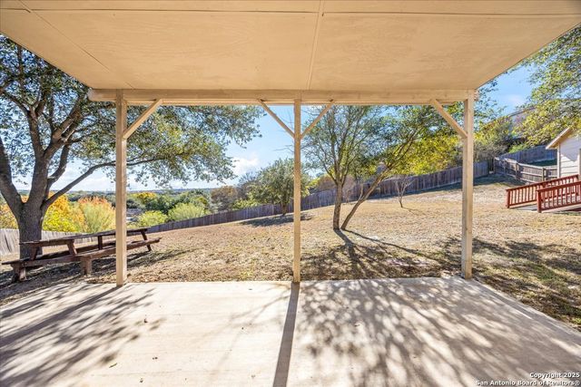 15802 Delaware, Selma, TX 78154