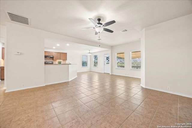 15802 Delaware, Selma, TX 78154