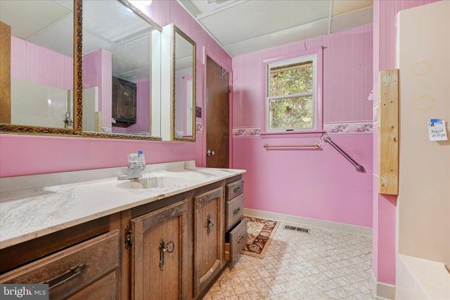 4302 MANORWOOD DR, Glen Arm, MD 21057