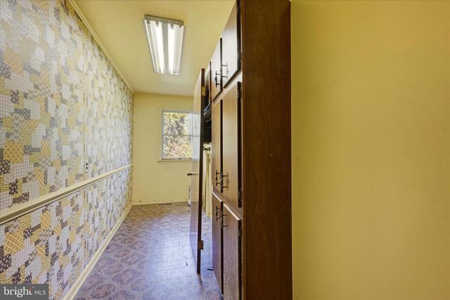 4302 MANORWOOD DR, Glen Arm, MD 21057