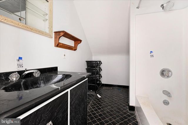 4302 MANORWOOD DR, Glen Arm, MD 21057