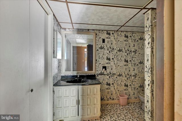 4302 MANORWOOD DR, Glen Arm, MD 21057