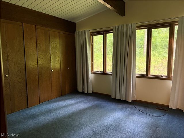 126 Stony Creek Drive, Millersburg, OH 44654