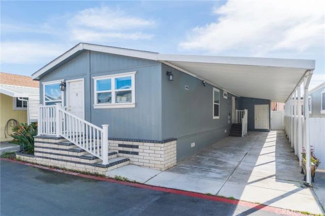 21851 Newland 214, Huntington Beach, CA 92646