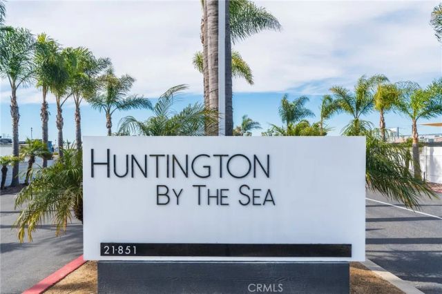 21851 Newland 214, Huntington Beach, CA 92646