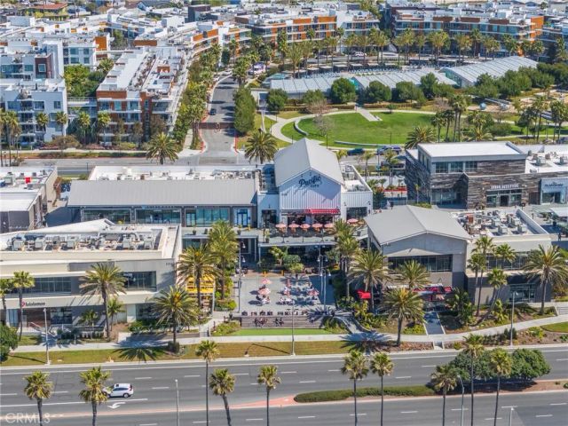 21851 Newland 214, Huntington Beach, CA 92646