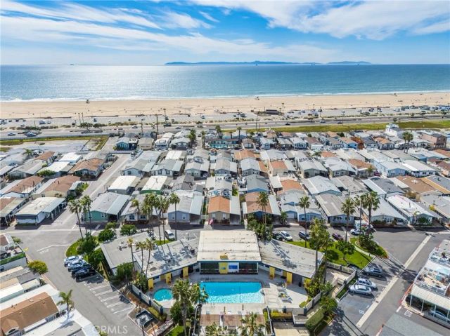 21851 Newland 214, Huntington Beach, CA 92646