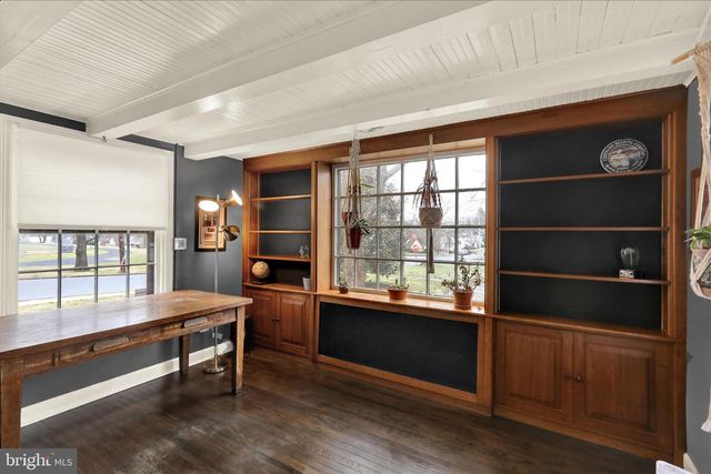 102 HIGH ST, Reading, PA 19606