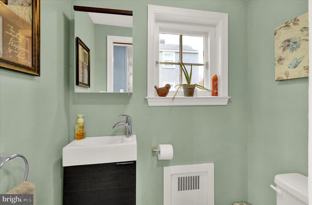 102 HIGH ST, Reading, PA 19606