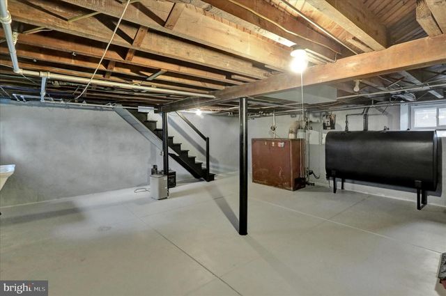 102 HIGH ST, Reading, PA 19606