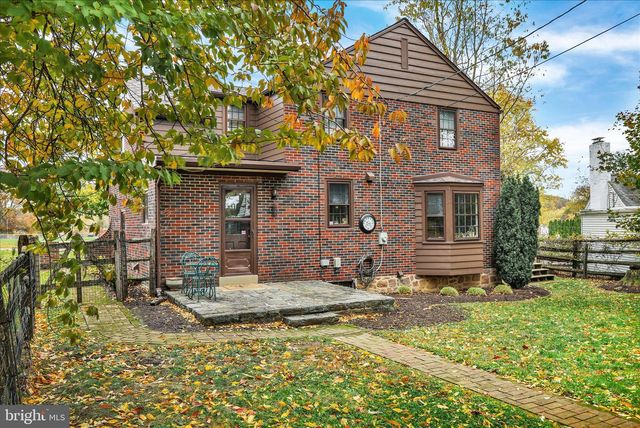 102 HIGH ST, Reading, PA 19606