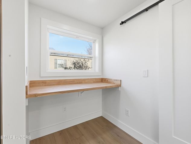 722 Virginia Ave, Harriman, TN 37748